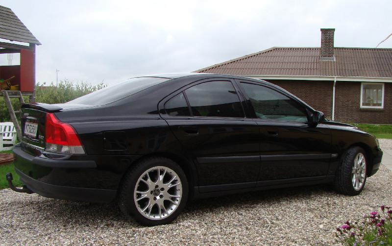 foto volvo s60 002edited.jpg